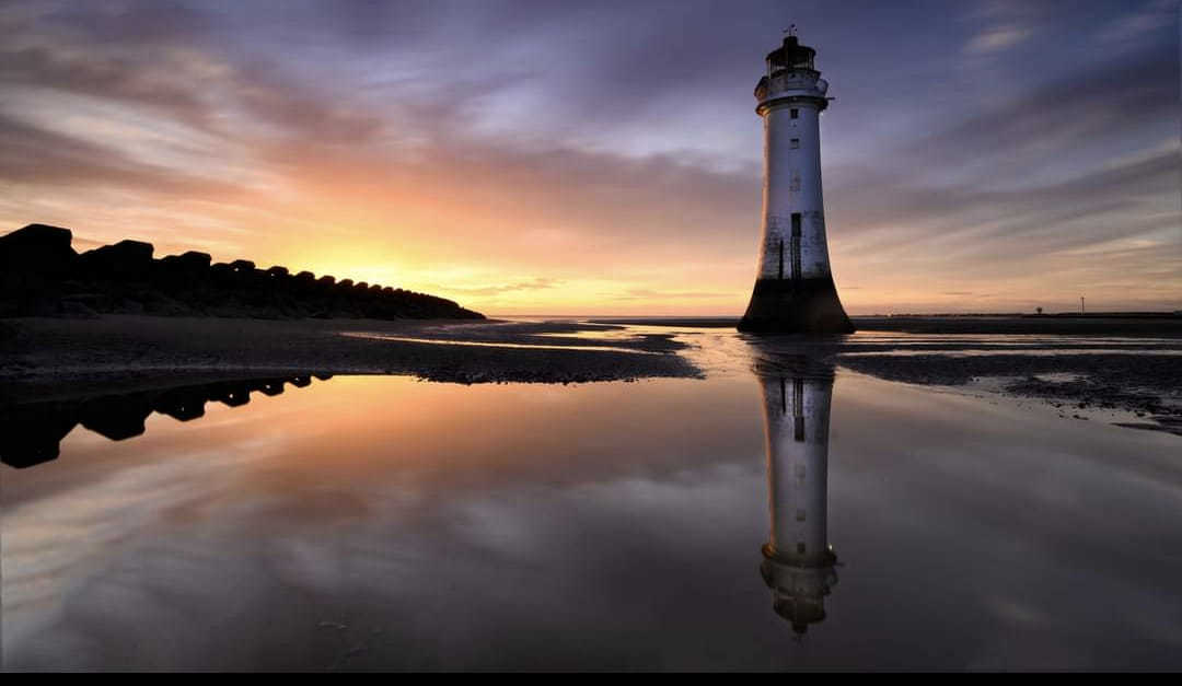 Perch Rock by Ray Tickle