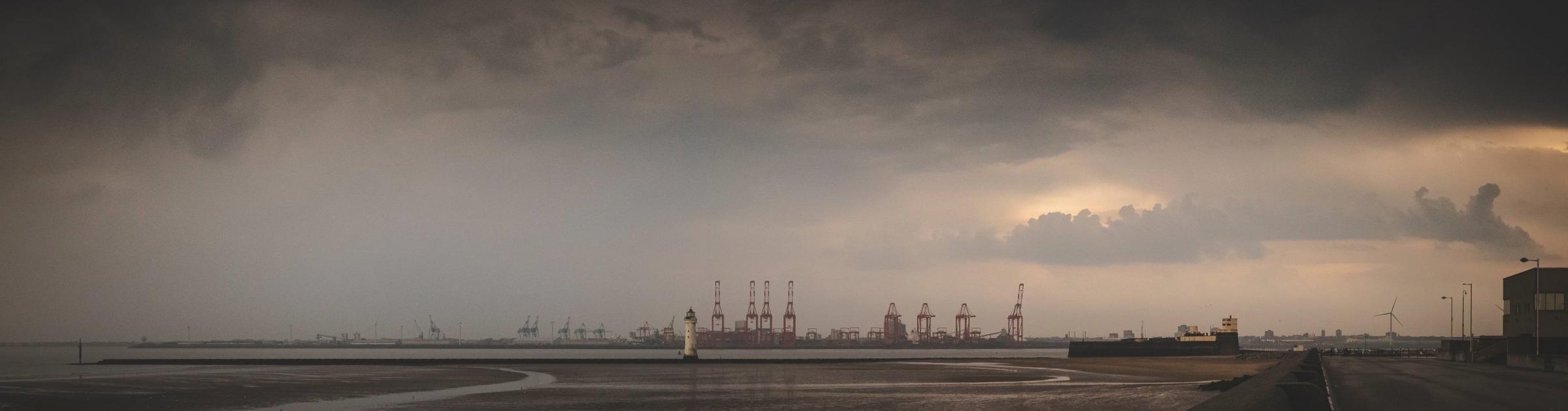 Storm incoming on Ian Fraser Walk, New Brighton by Tracey Rennie