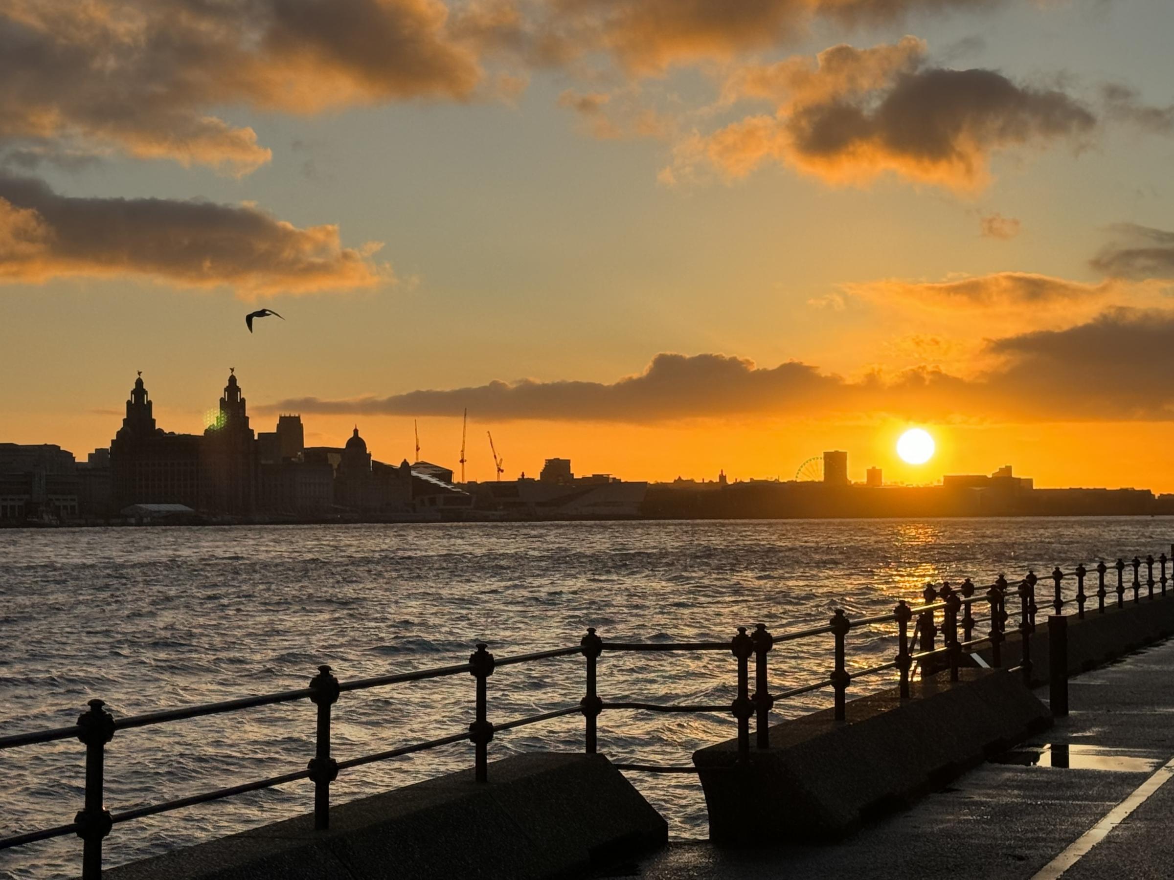 A cold and frosty morning in Seacombe